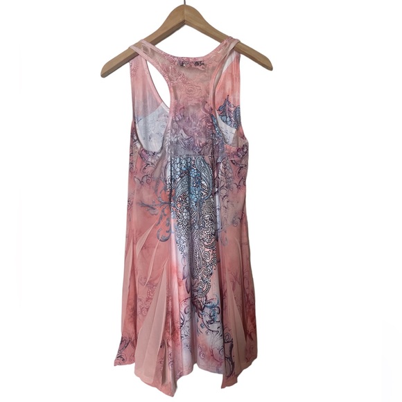 🎈Beautiful flair A-line pink dress with unique pattern size M. - Picture 4 of 8